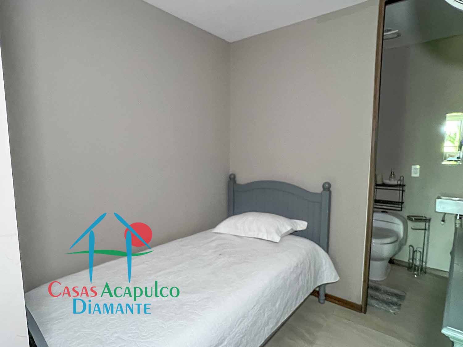 La Isla Emerald I4 - Cuarto de servicio 1 La Isla Emerald I4 - Cuarto de servicio 1